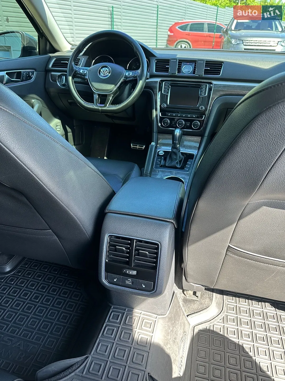 2017 Volkswagen Passat - мініатюра 15
