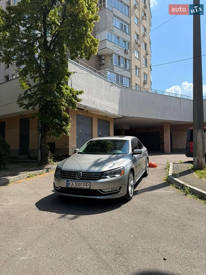 2015 Volkswagen Passat - мініатюра 13