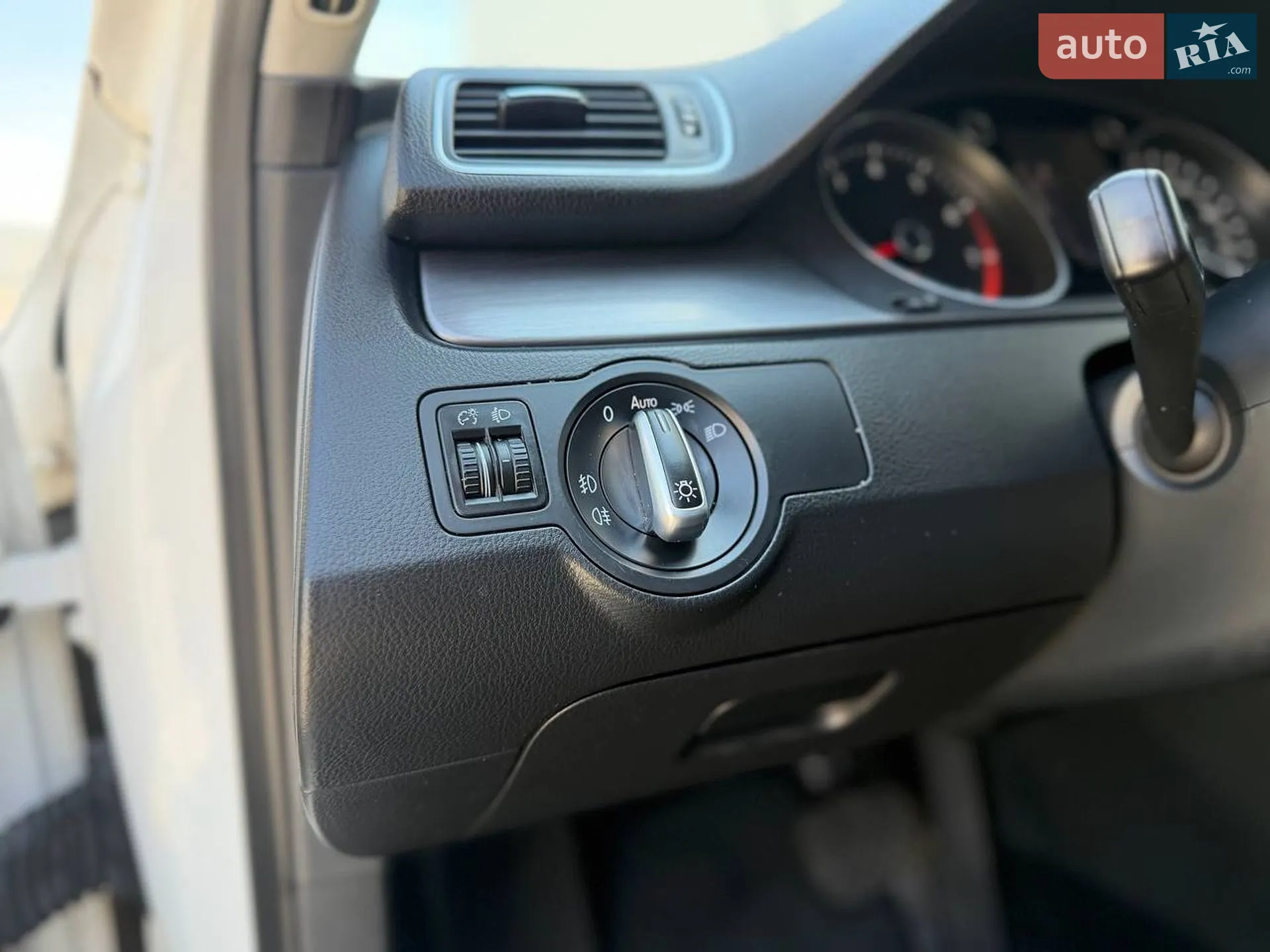 2013 Volkswagen Passat - мініатюра 16