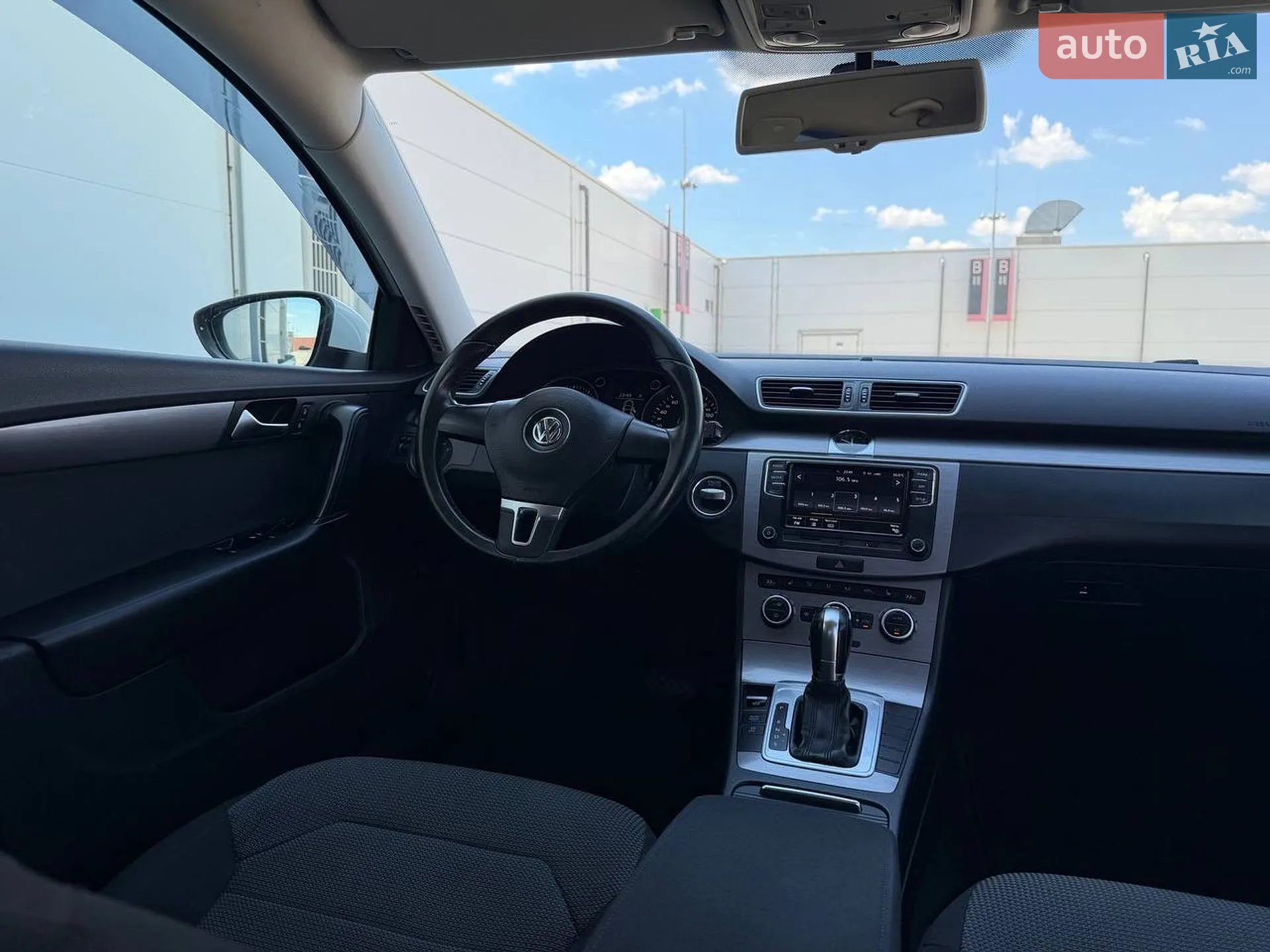 2013 Volkswagen Passat - мініатюра 21