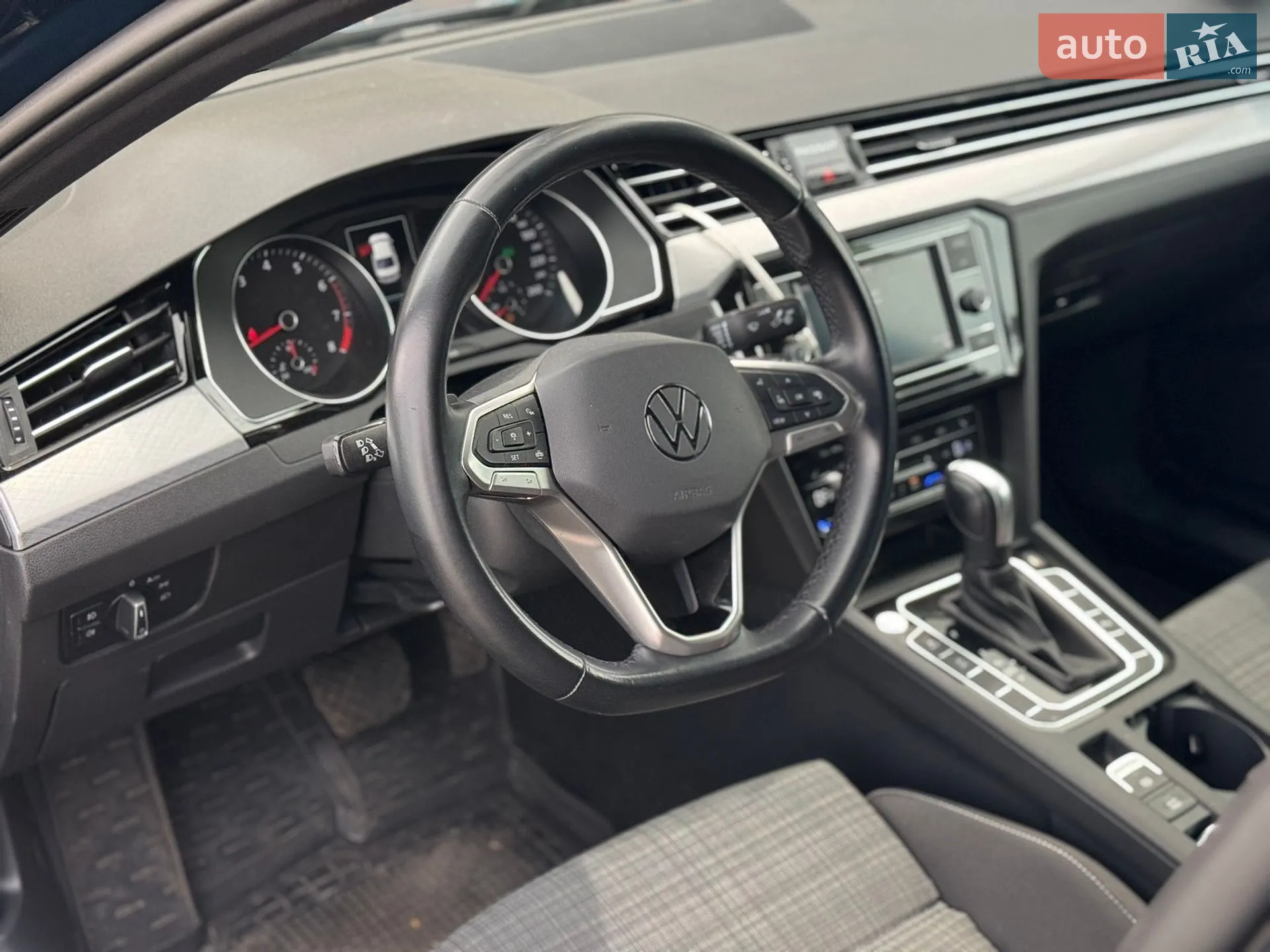 2020 Volkswagen Passat - мініатюра 10