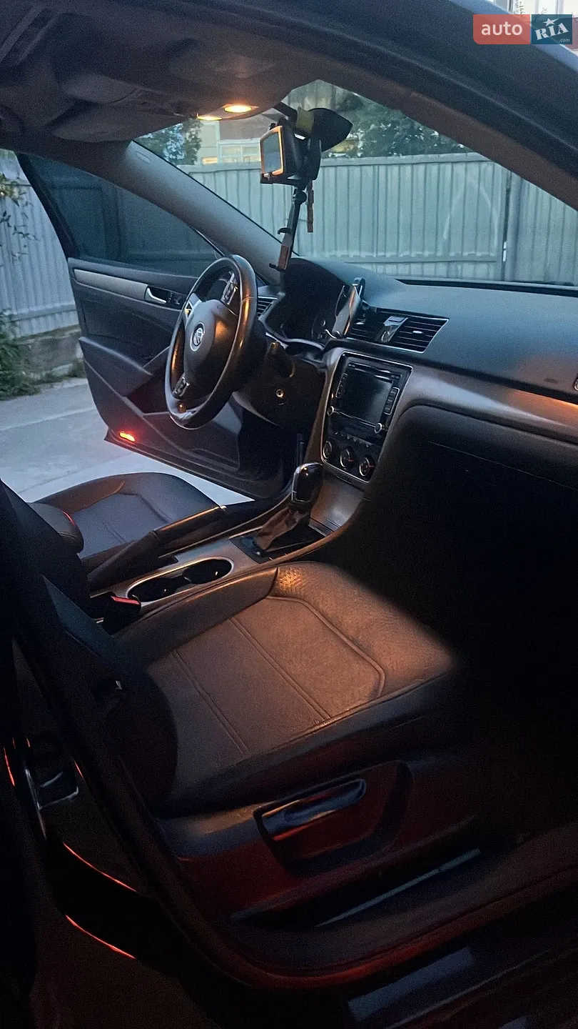 2014 Volkswagen Passat - мініатюра 22