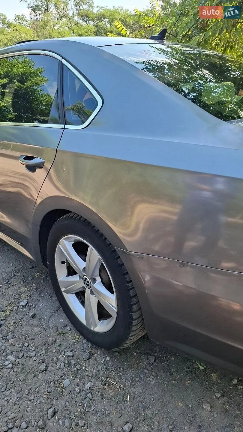 2013 Volkswagen Passat - мініатюра 11