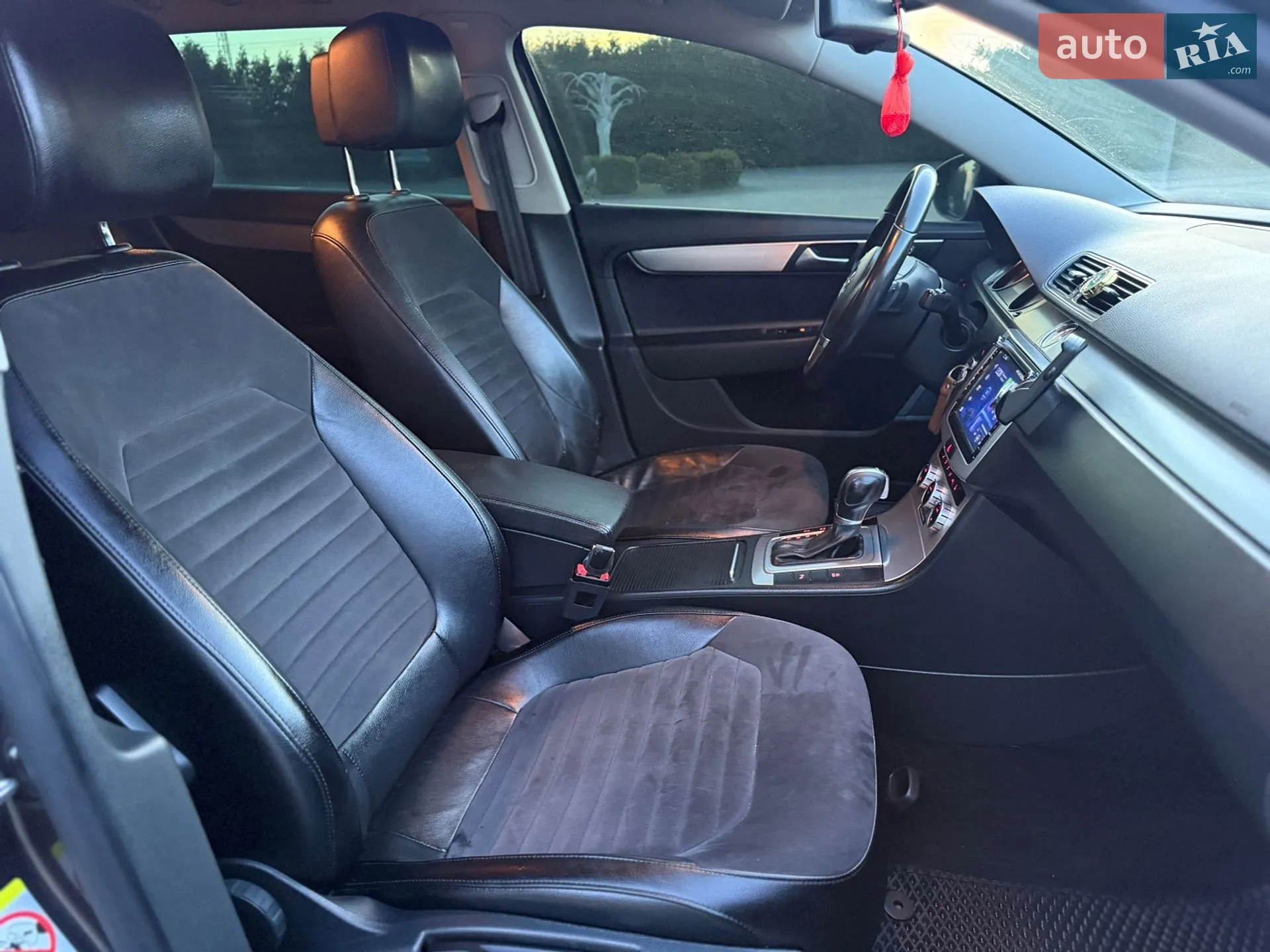 2014 Volkswagen Passat - мініатюра 43