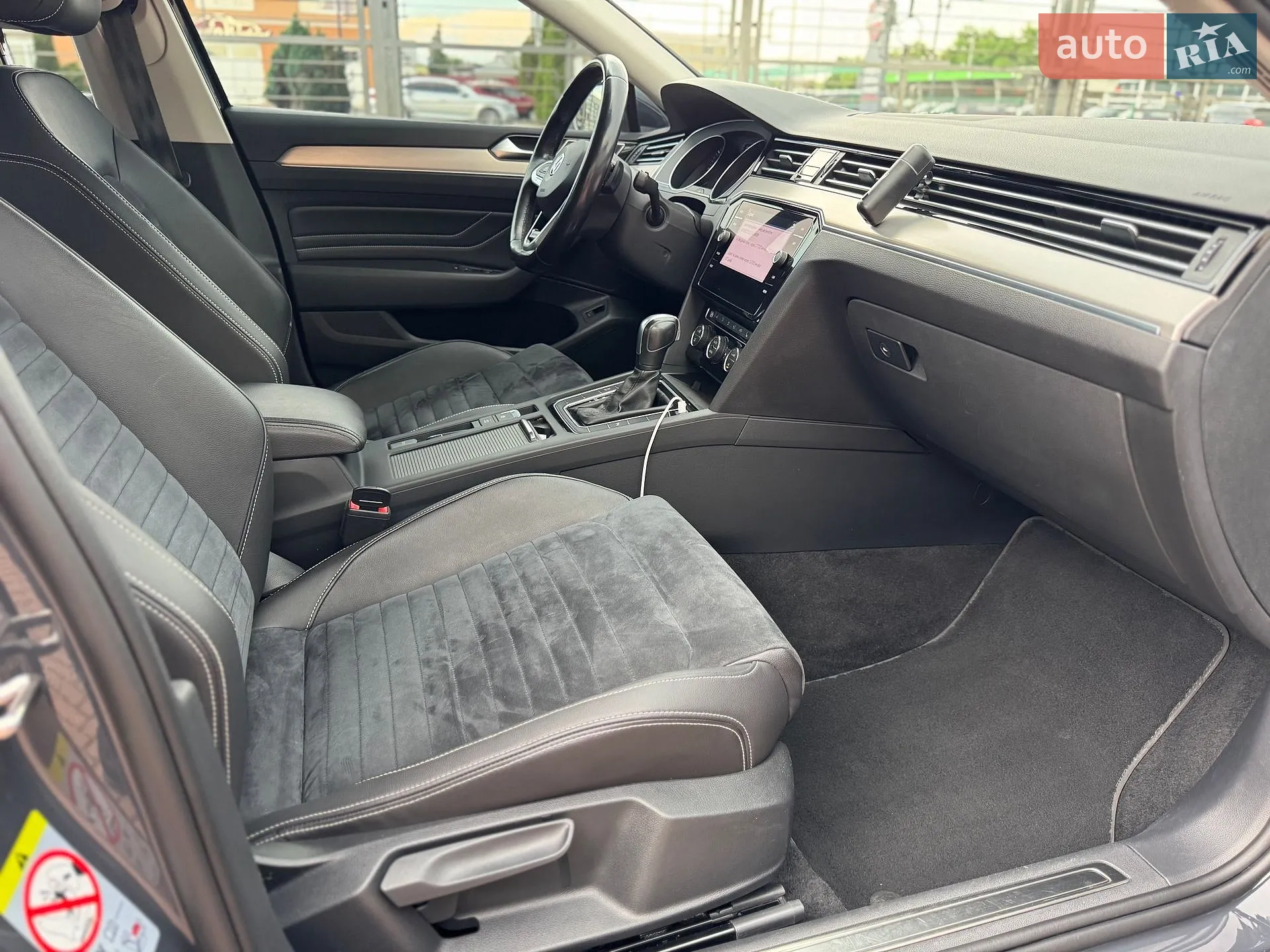 2020 Volkswagen Passat - мініатюра 37