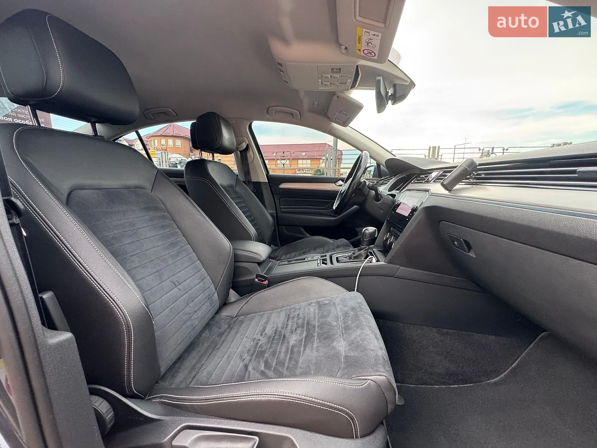 2020 Volkswagen Passat - мініатюра 41