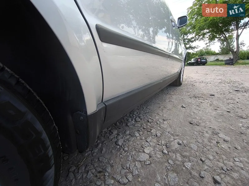 Volkswagen Passat 2004 VIN WVWZZZ3BZ4E116706 фото оголошення 12 з 62