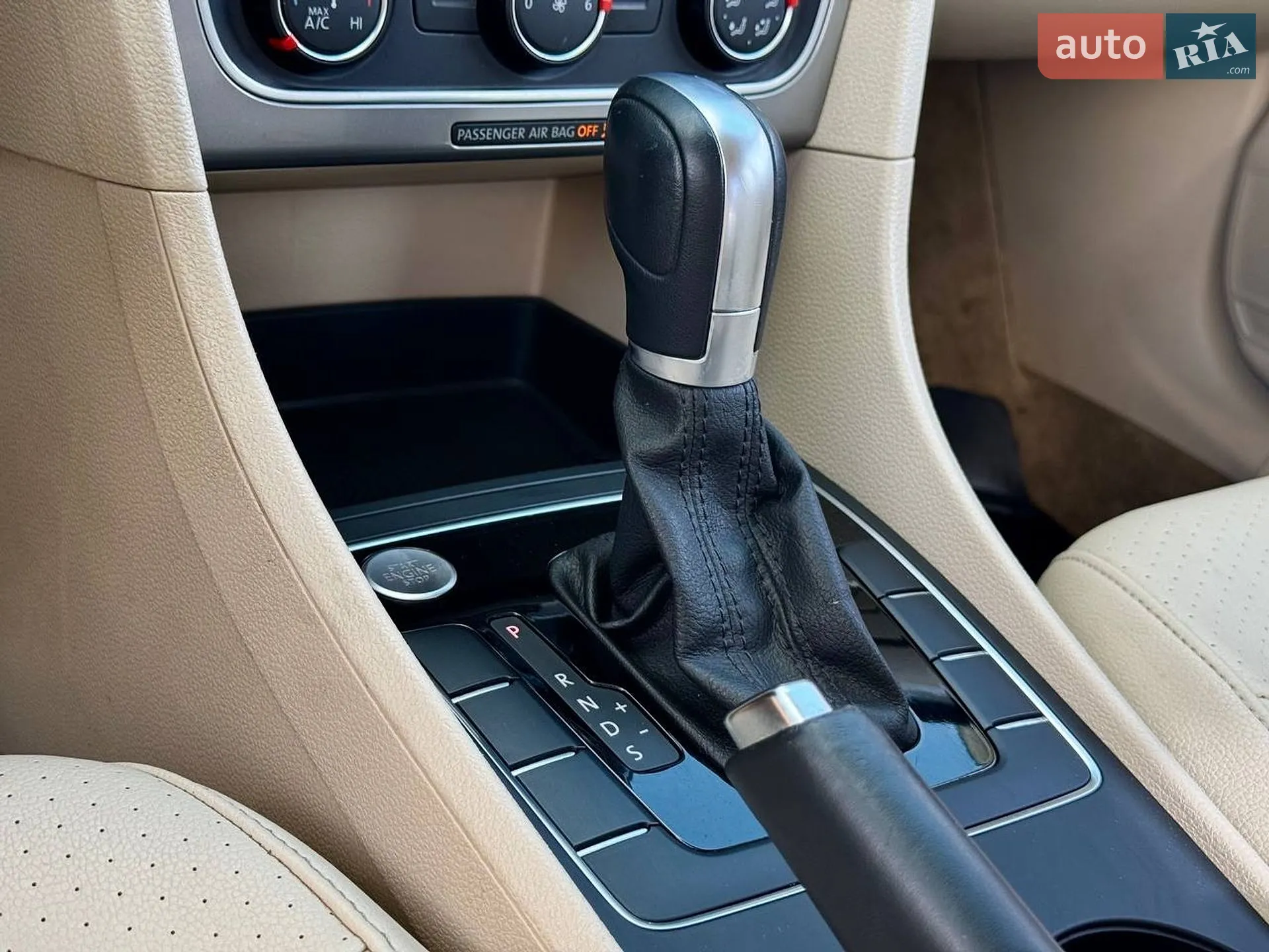 2015 Volkswagen Passat - мініатюра 29