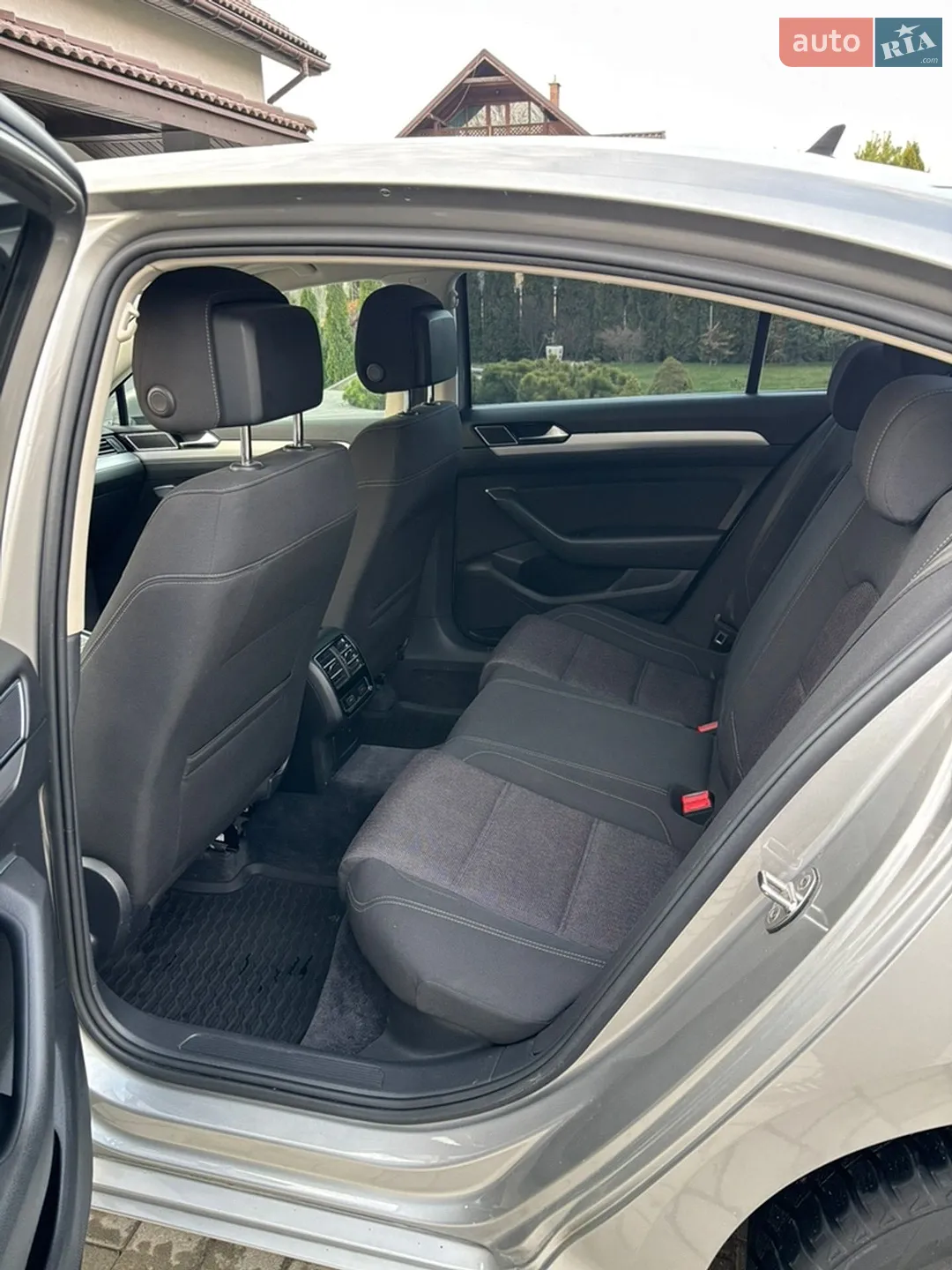 2015 Volkswagen Passat - мініатюра 12