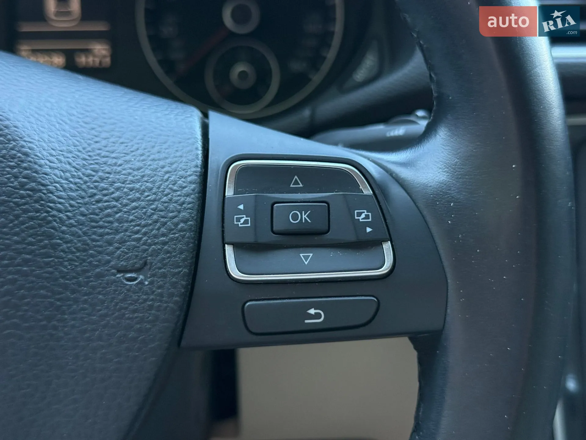 2014 Volkswagen Passat - мініатюра 43