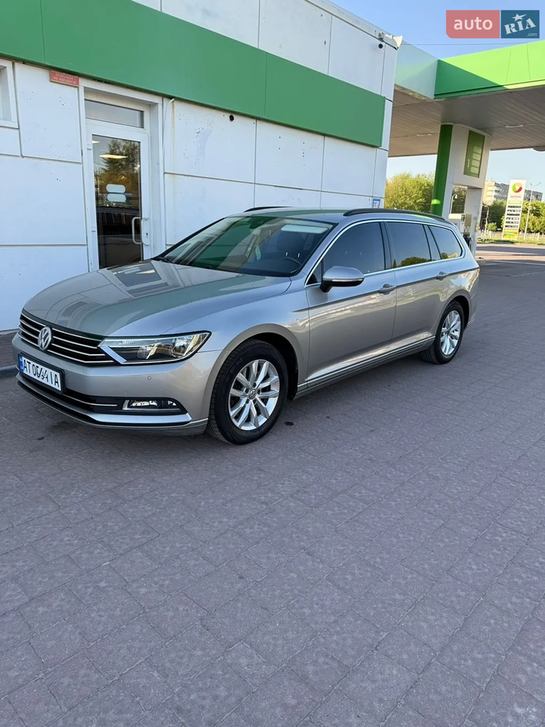 2011 Skoda Fabia - мініатюра 2