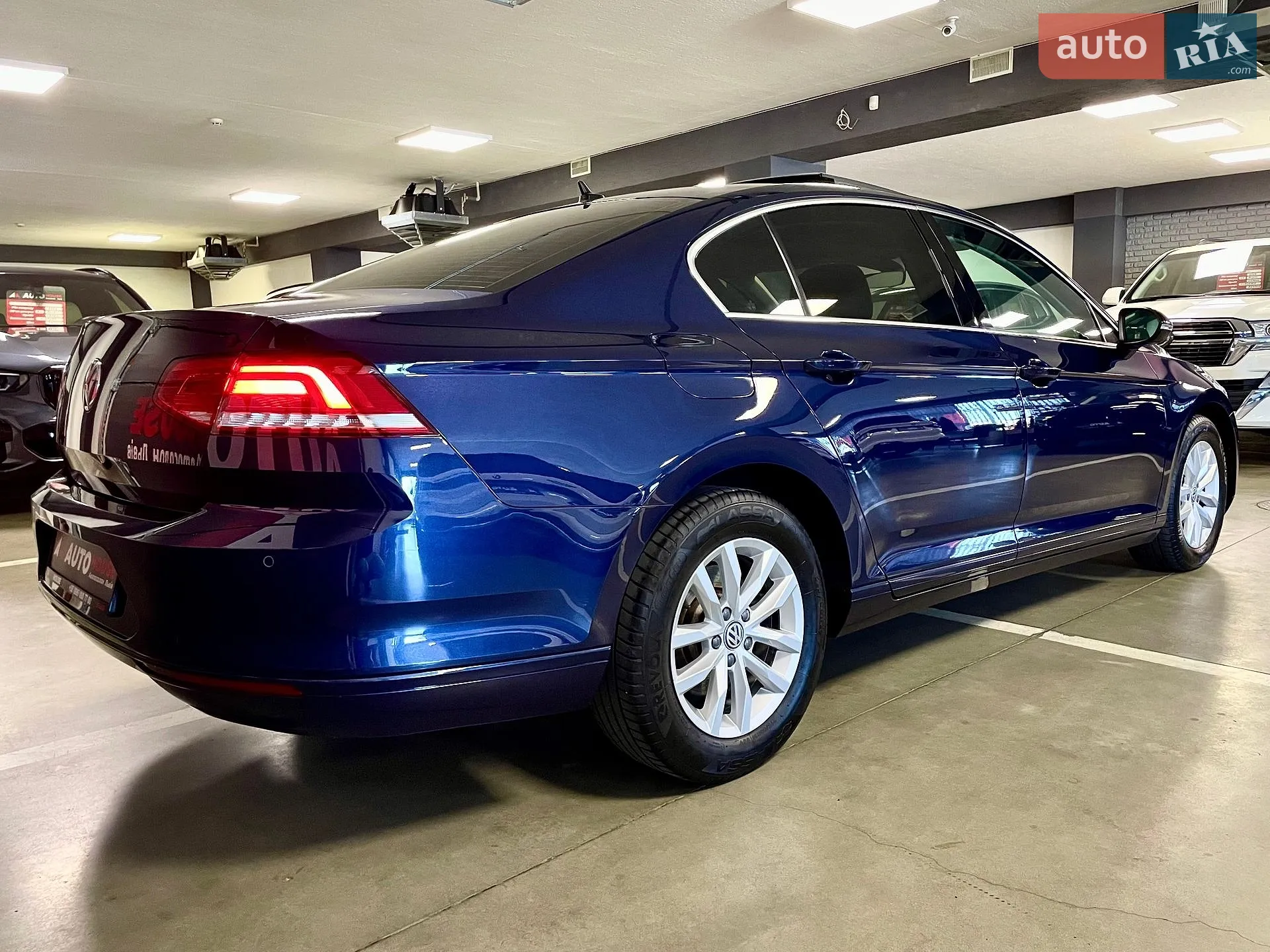 2017 Volkswagen Passat - мініатюра 19