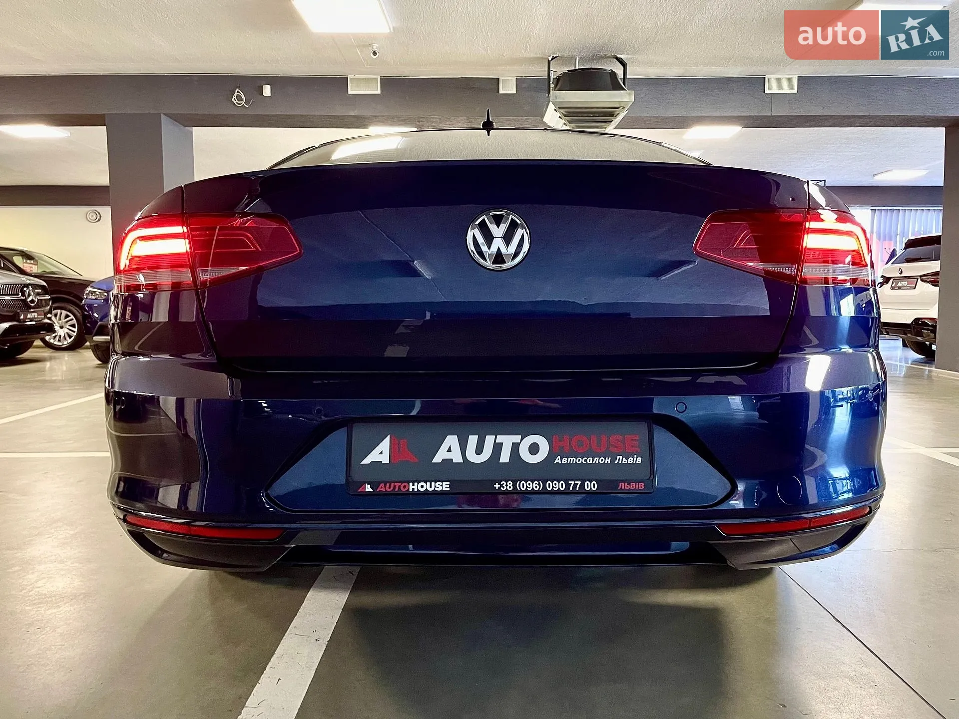 2017 Volkswagen Passat - мініатюра 25