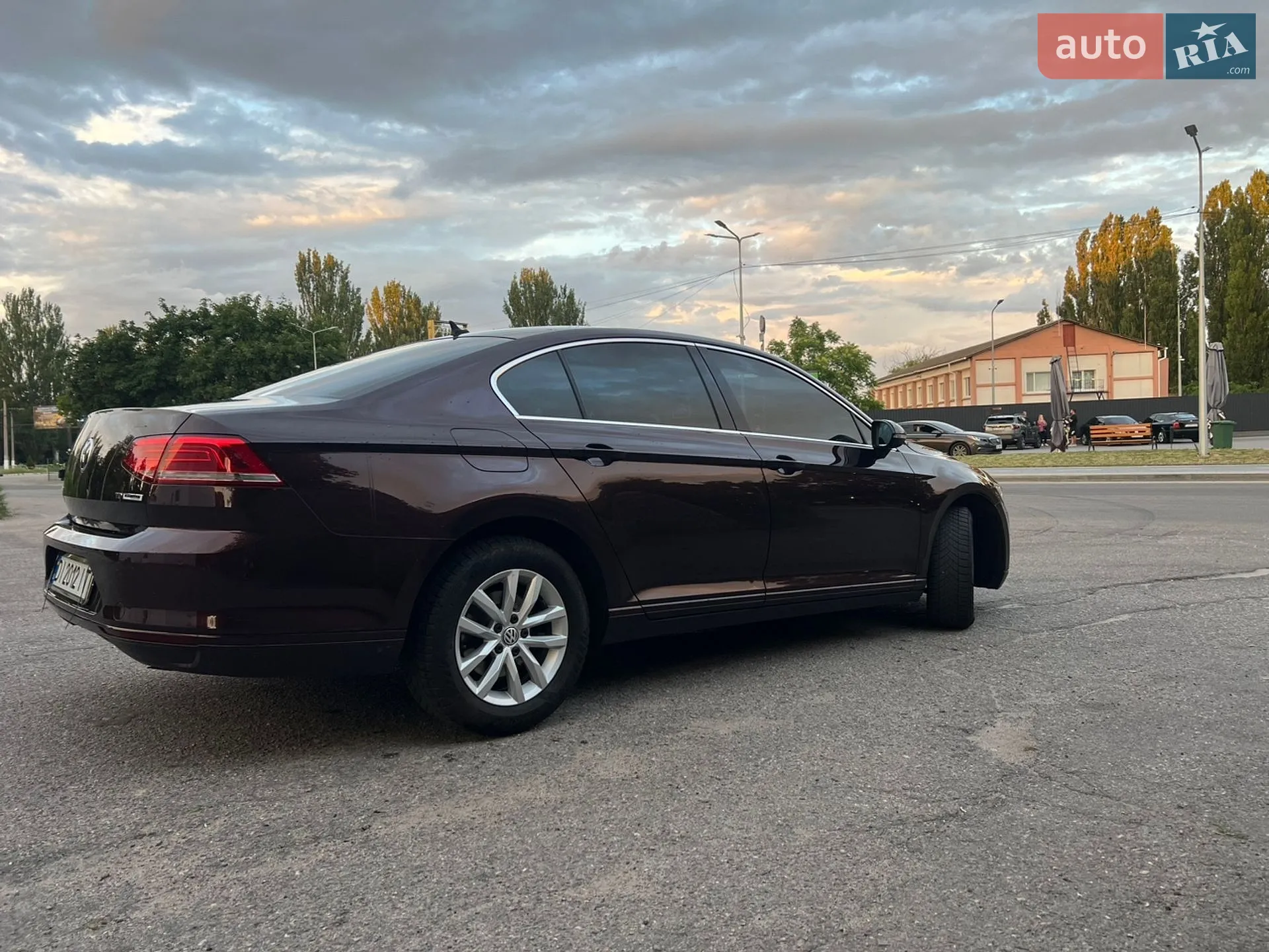 2016 Volkswagen Passat - мініатюра 4