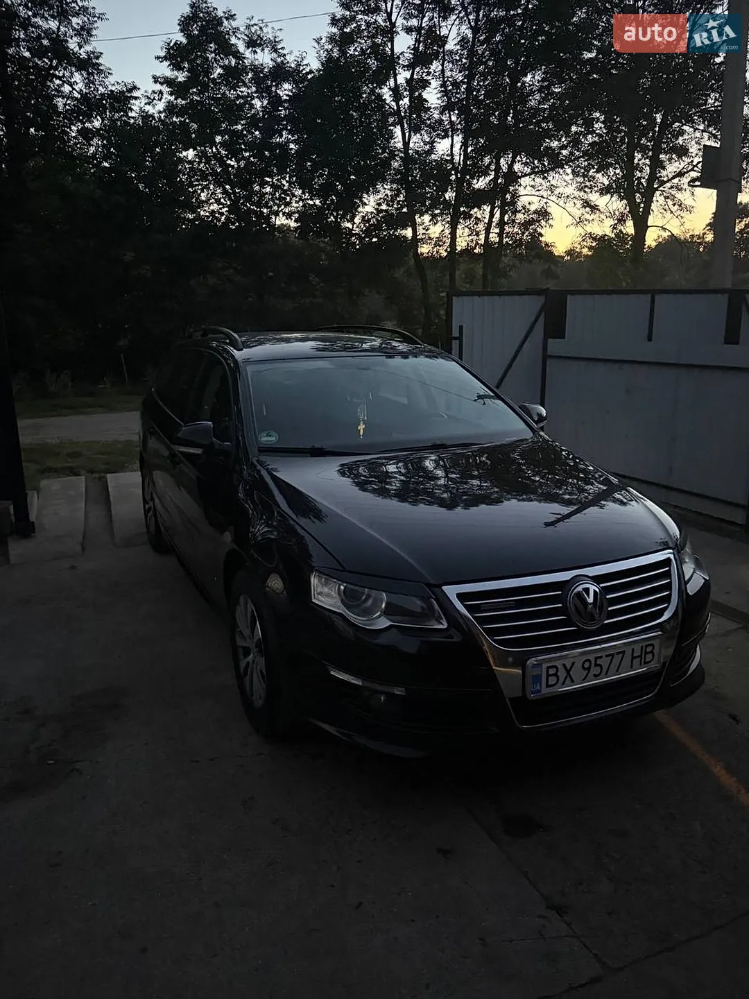 2010 Volkswagen Passat - фото 1