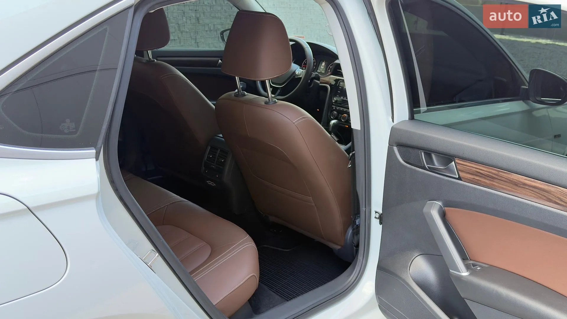 2021 Volkswagen Passat - мініатюра 29