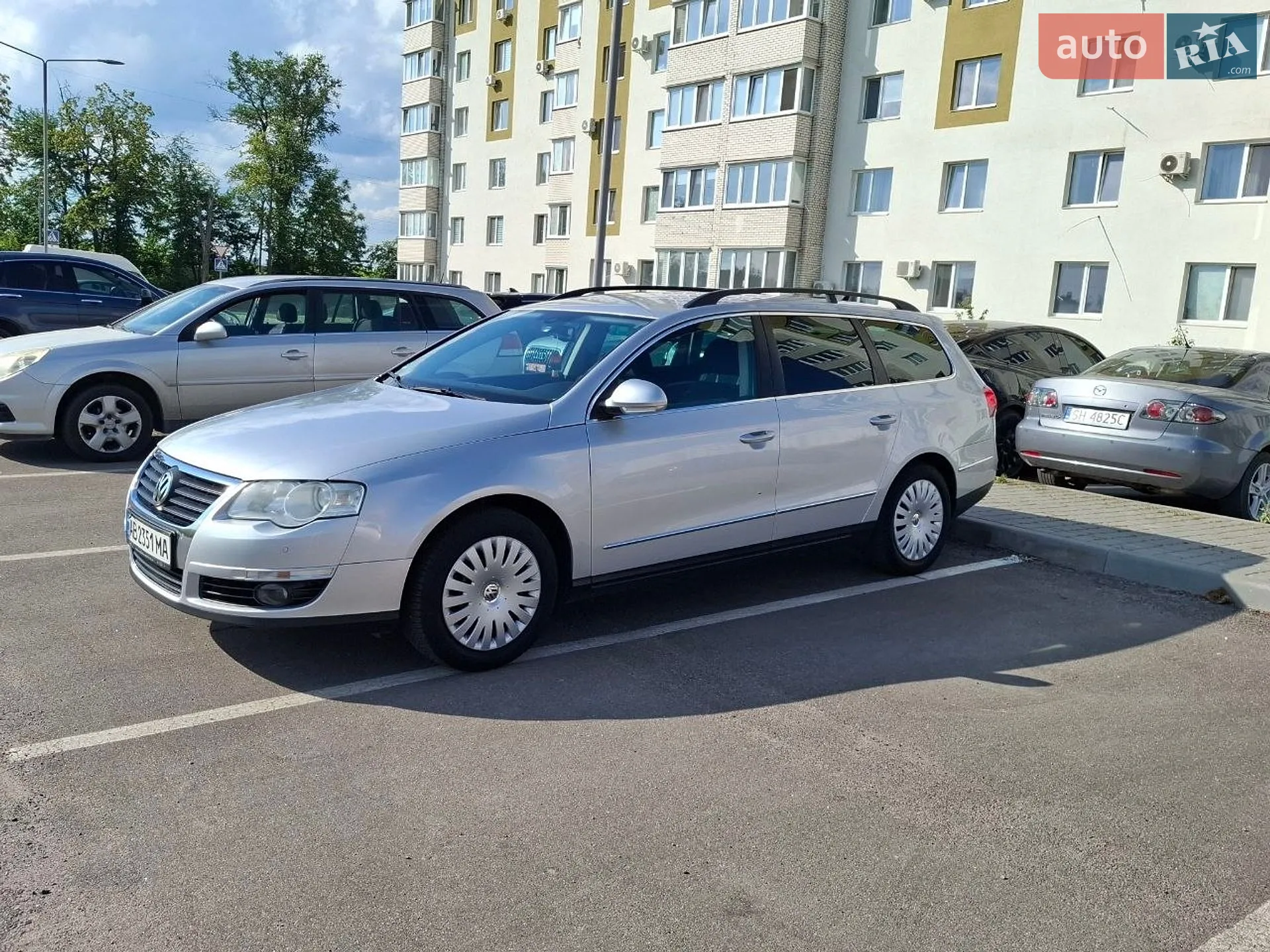 2010 Volkswagen Passat - мініатюра 2