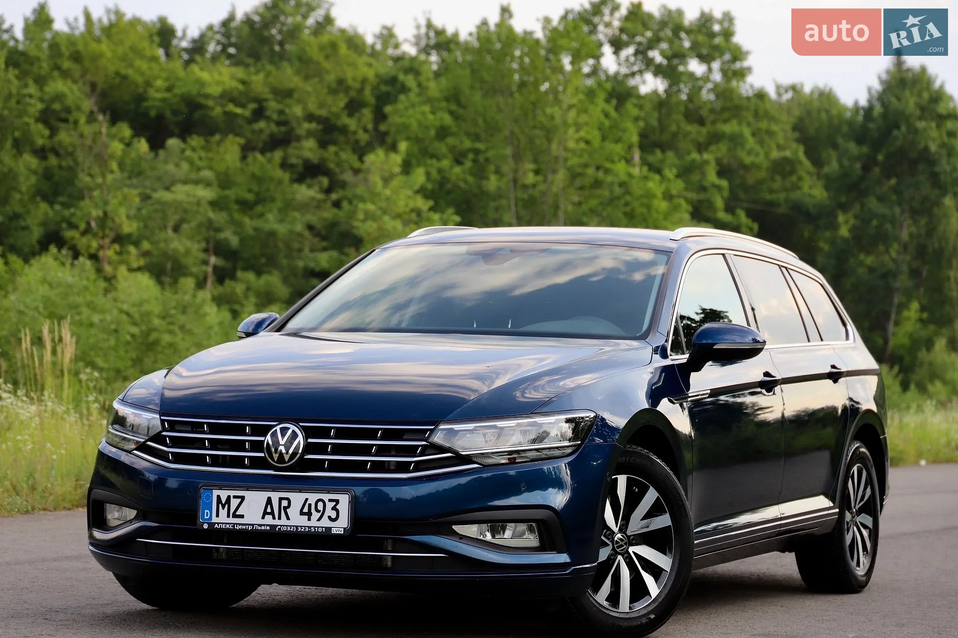 2021 Volkswagen Passat - мініатюра 2