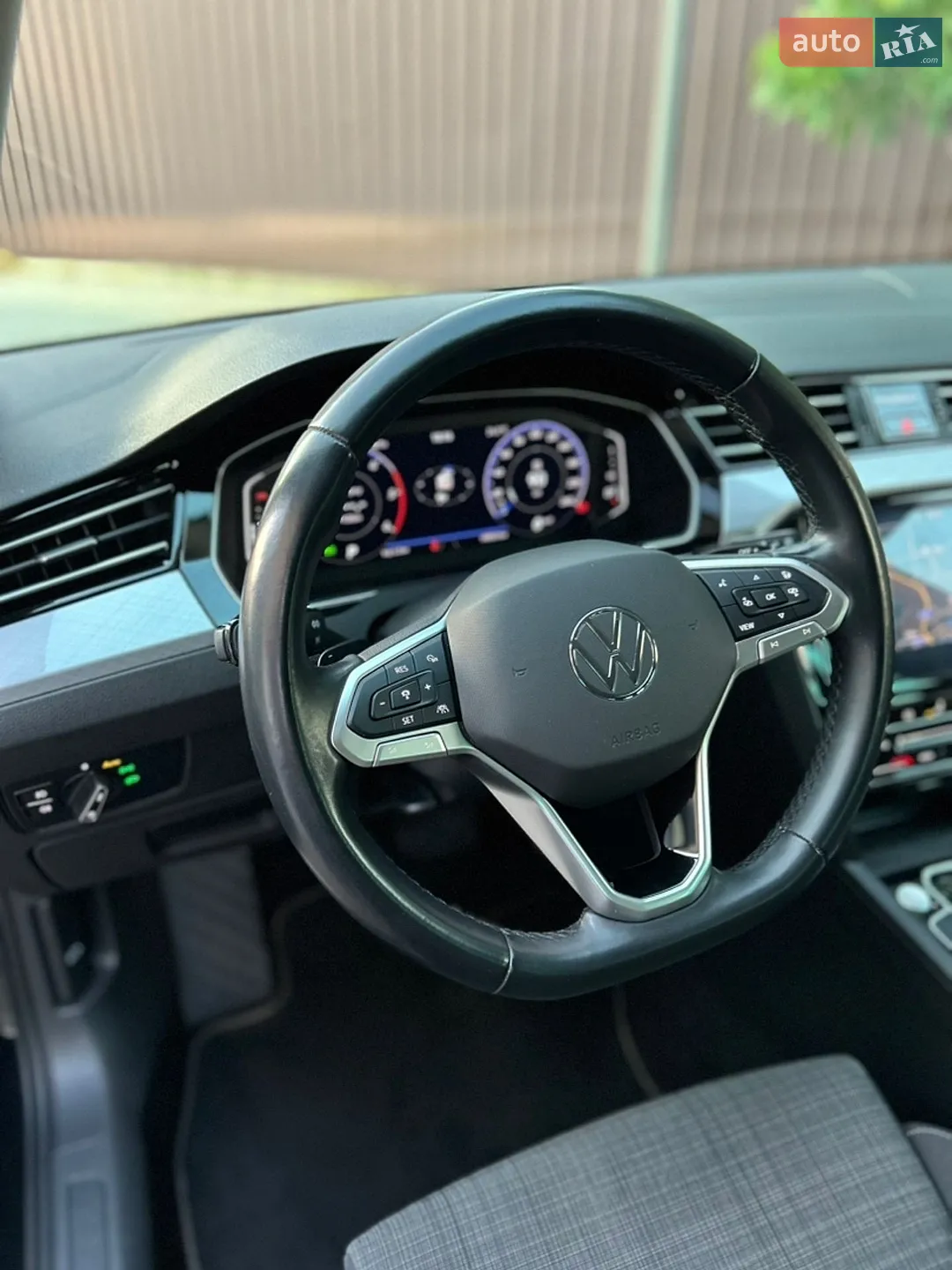 2022 Volkswagen Passat - мініатюра 10