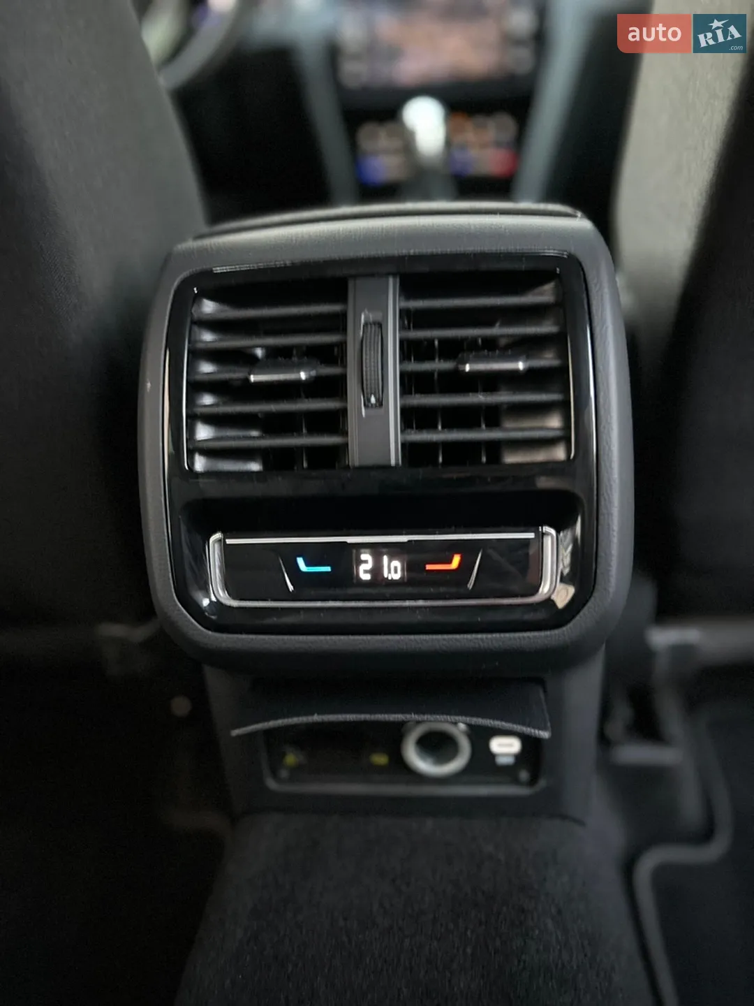 2022 Volkswagen Passat - мініатюра 22