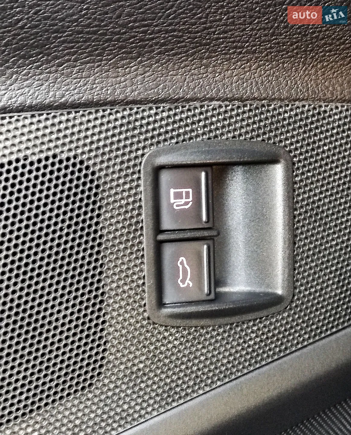 2010 Volkswagen Passat - мініатюра 36