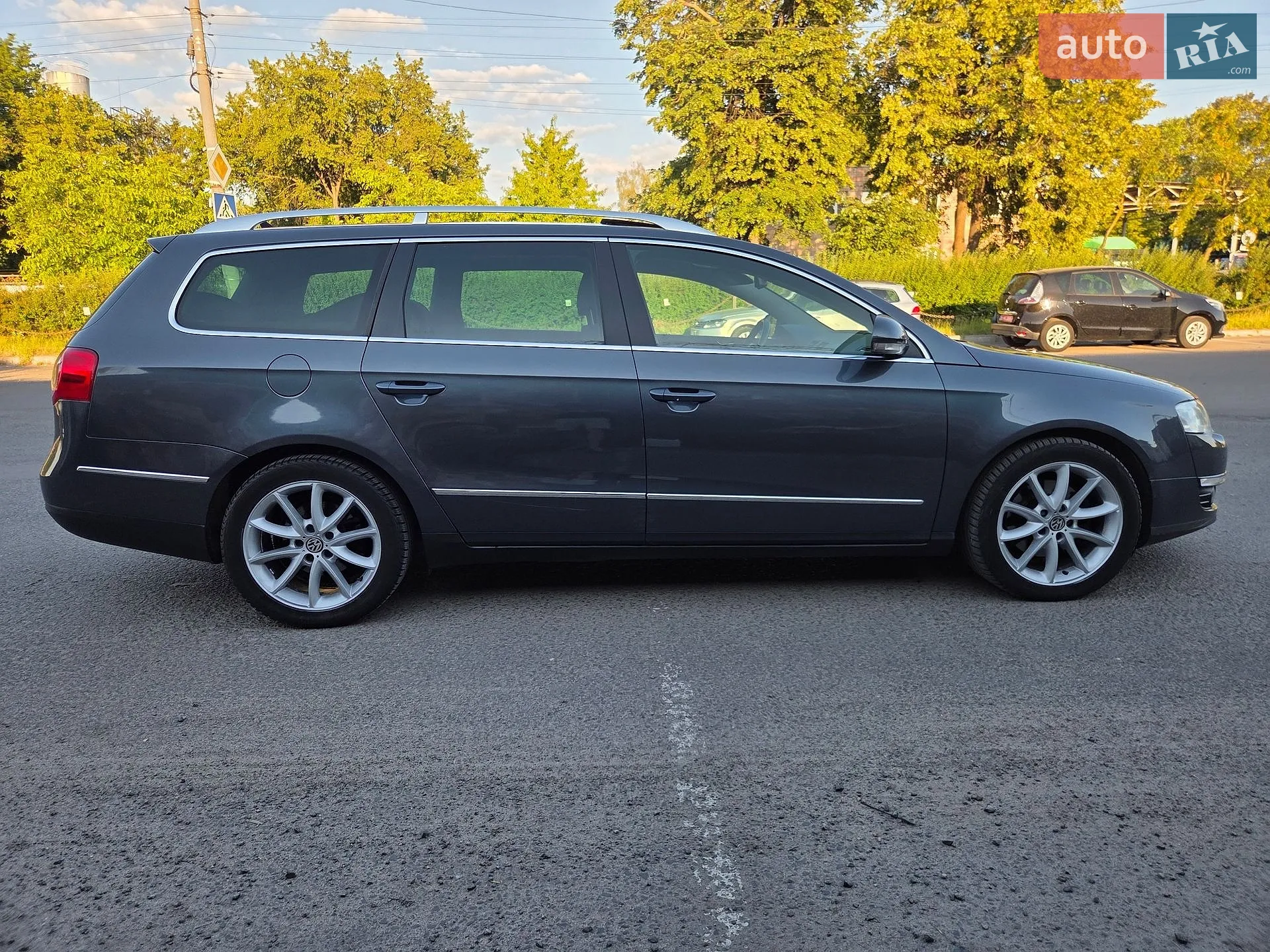 2010 Volkswagen Passat - мініатюра 4