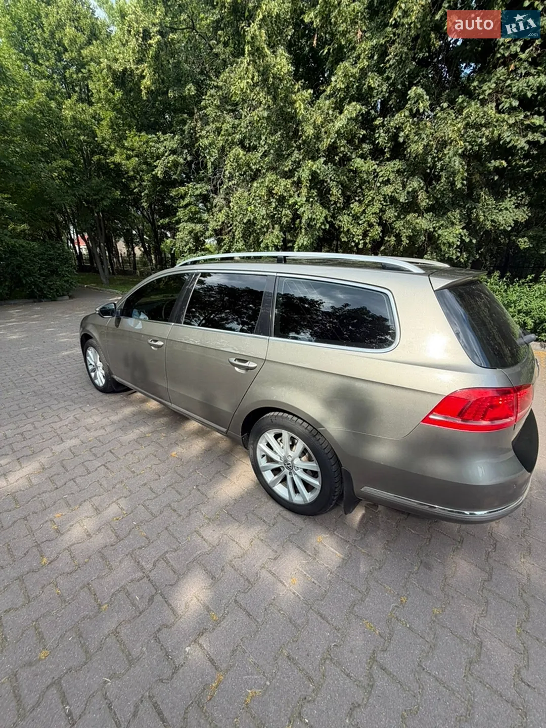 2011 Volkswagen Passat - мініатюра 16