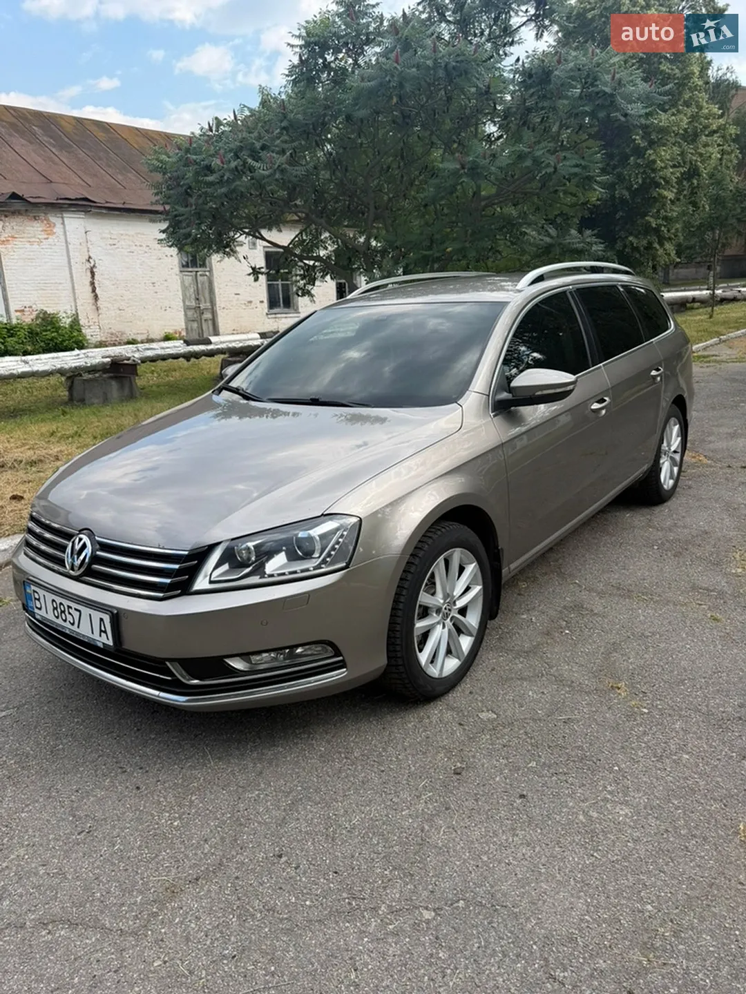2011 Volkswagen Passat - мініатюра 9