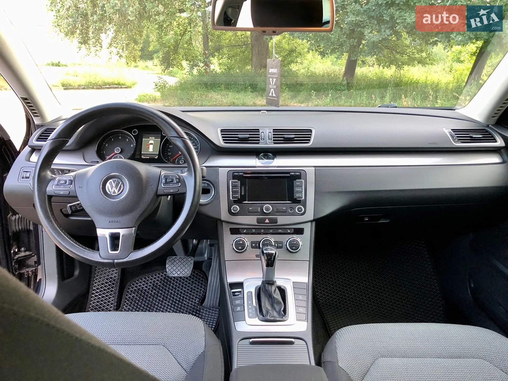 2013 Volkswagen Passat - мініатюра 17