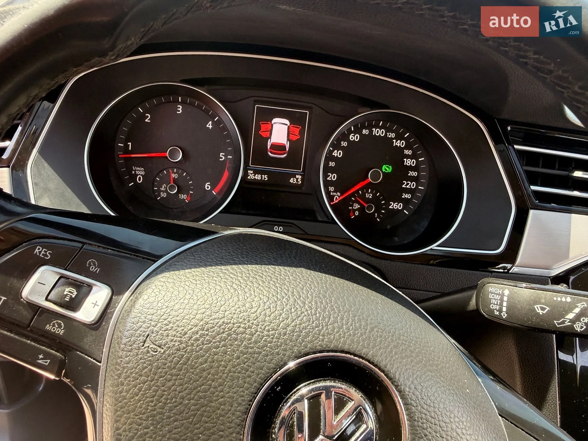2016 Volkswagen Passat - мініатюра 35