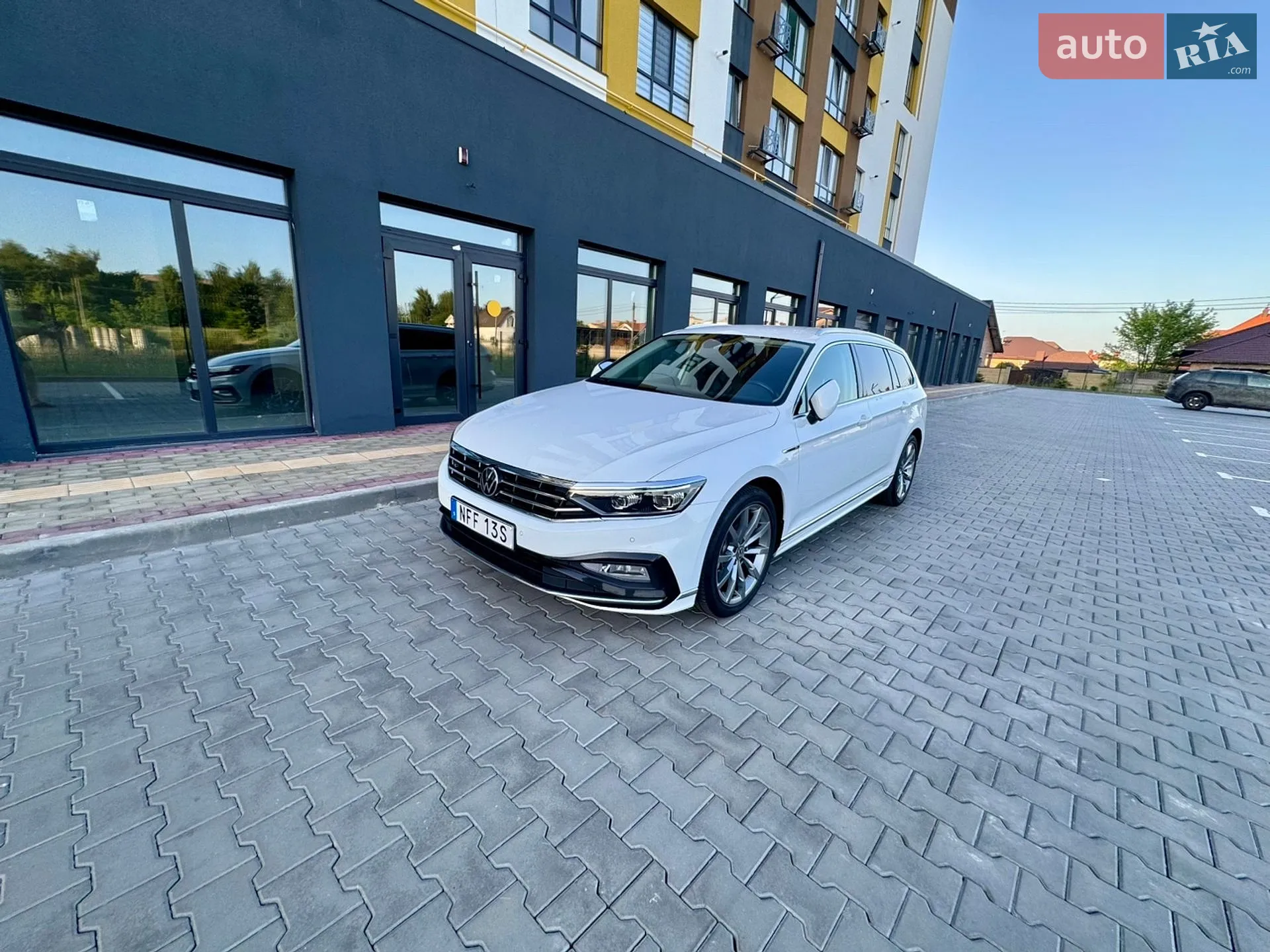 2022 Volkswagen Passat - мініатюра 2