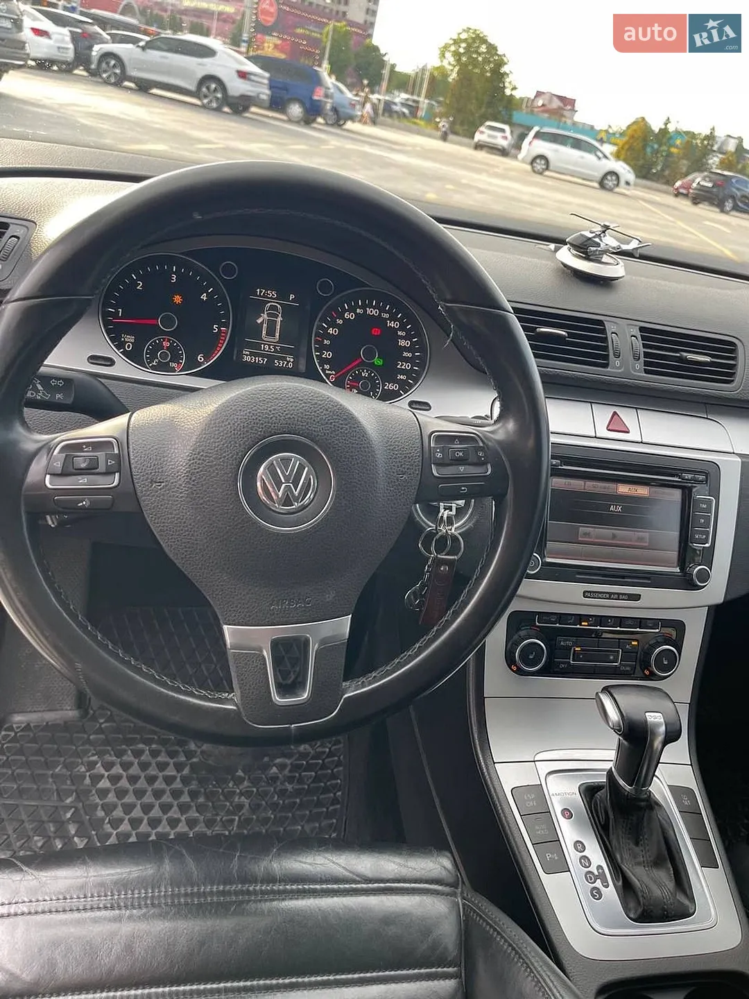 2010 Volkswagen Passat - мініатюра 6