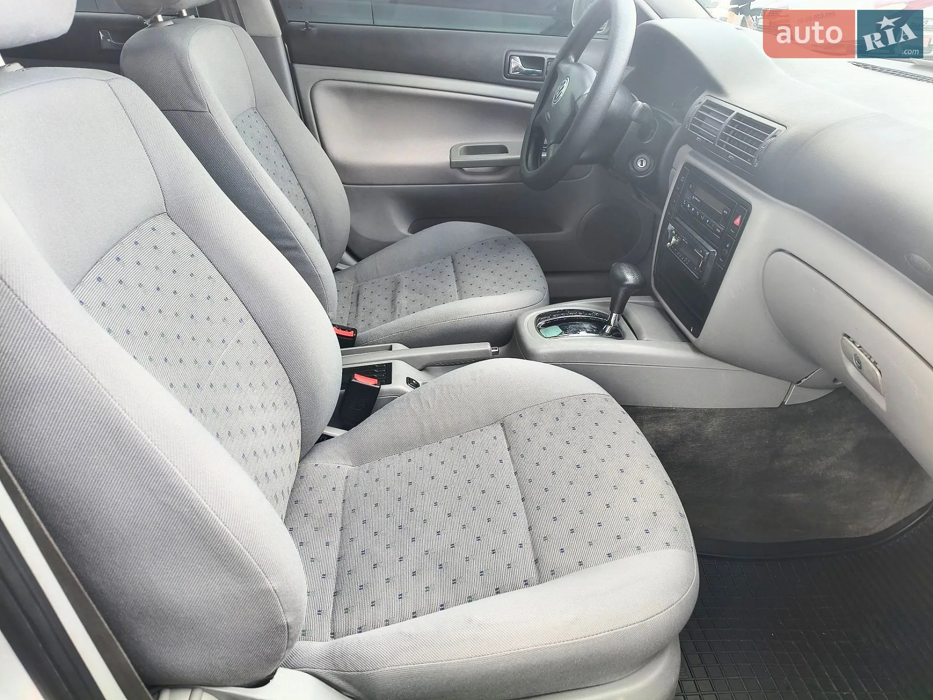 Volkswagen Passat 1997 VIN WVWZZZ3BZVP096315 фото оголошення 2 з 5