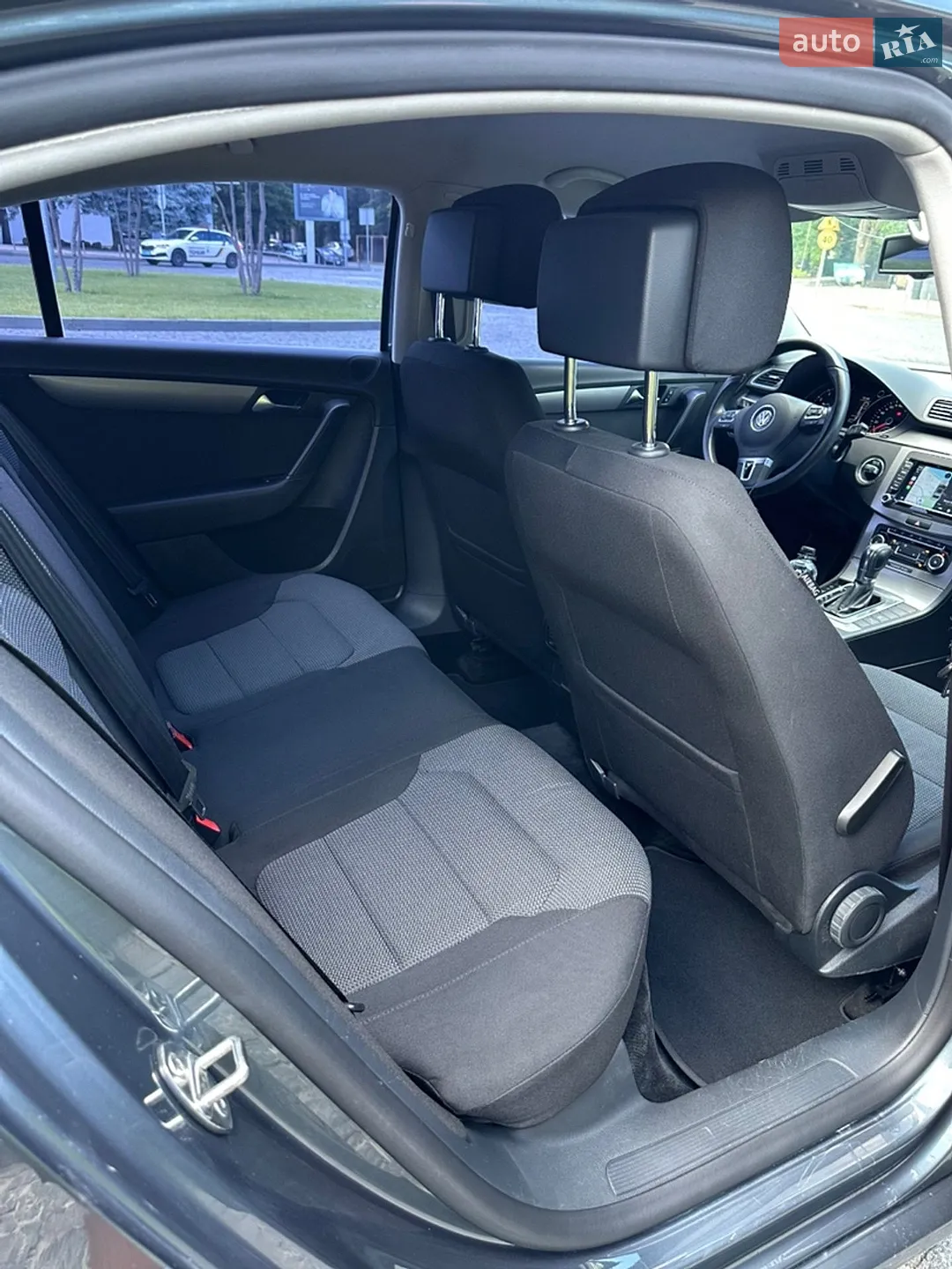 2011 Volkswagen Passat - мініатюра 8