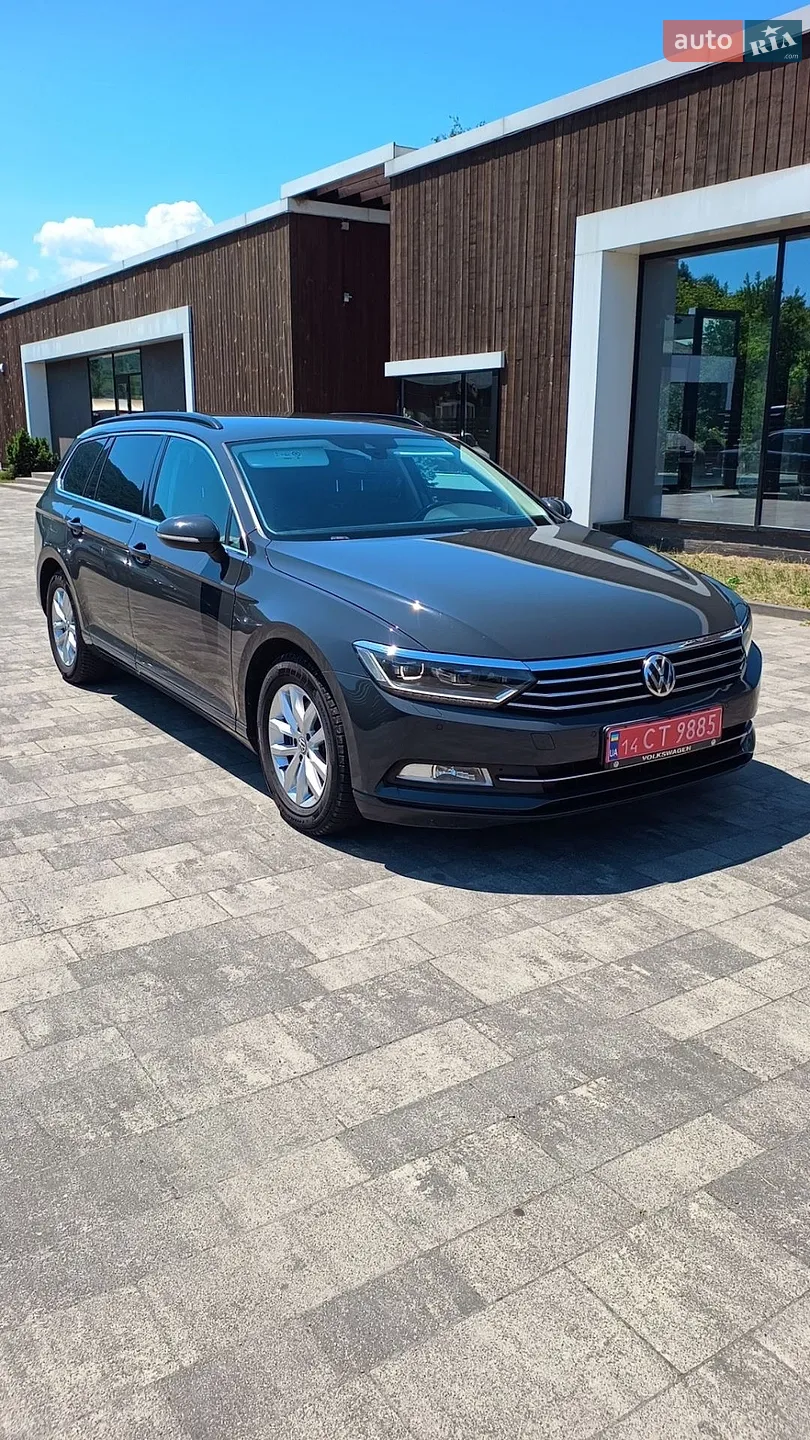 2017 Volkswagen Passat - мініатюра 9