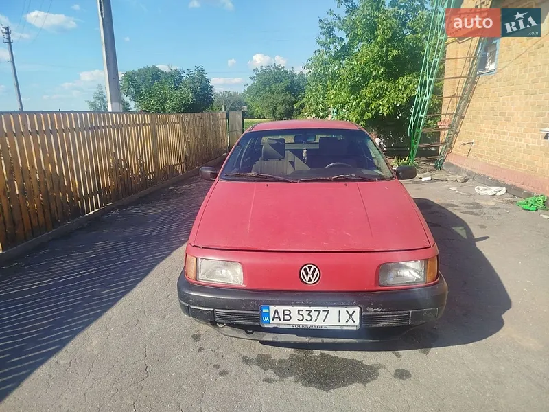 Volkswagen Passat 1992 VIN WVWZZZ31ZNE056924 фото оголошення 9 з 51