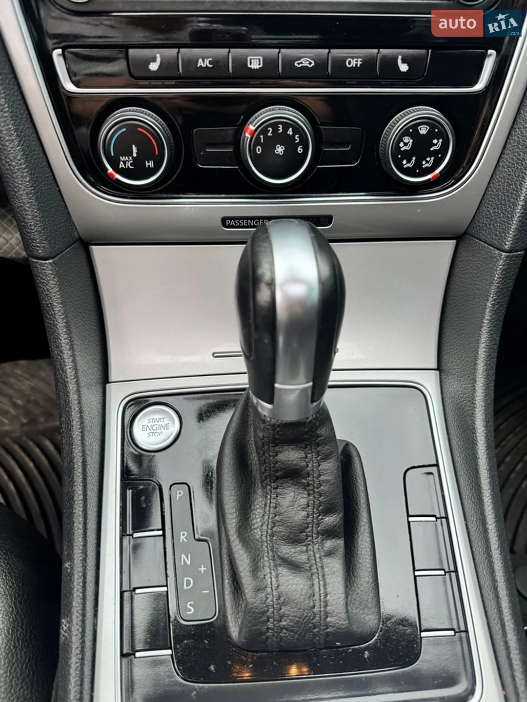 2018 Volkswagen Passat - мініатюра 24