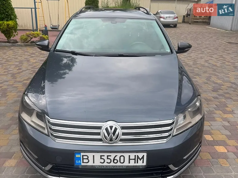 Volkswagen Passat 2012 VIN WVWZZZ3CZCE137758 фото оголошення 2 з 54