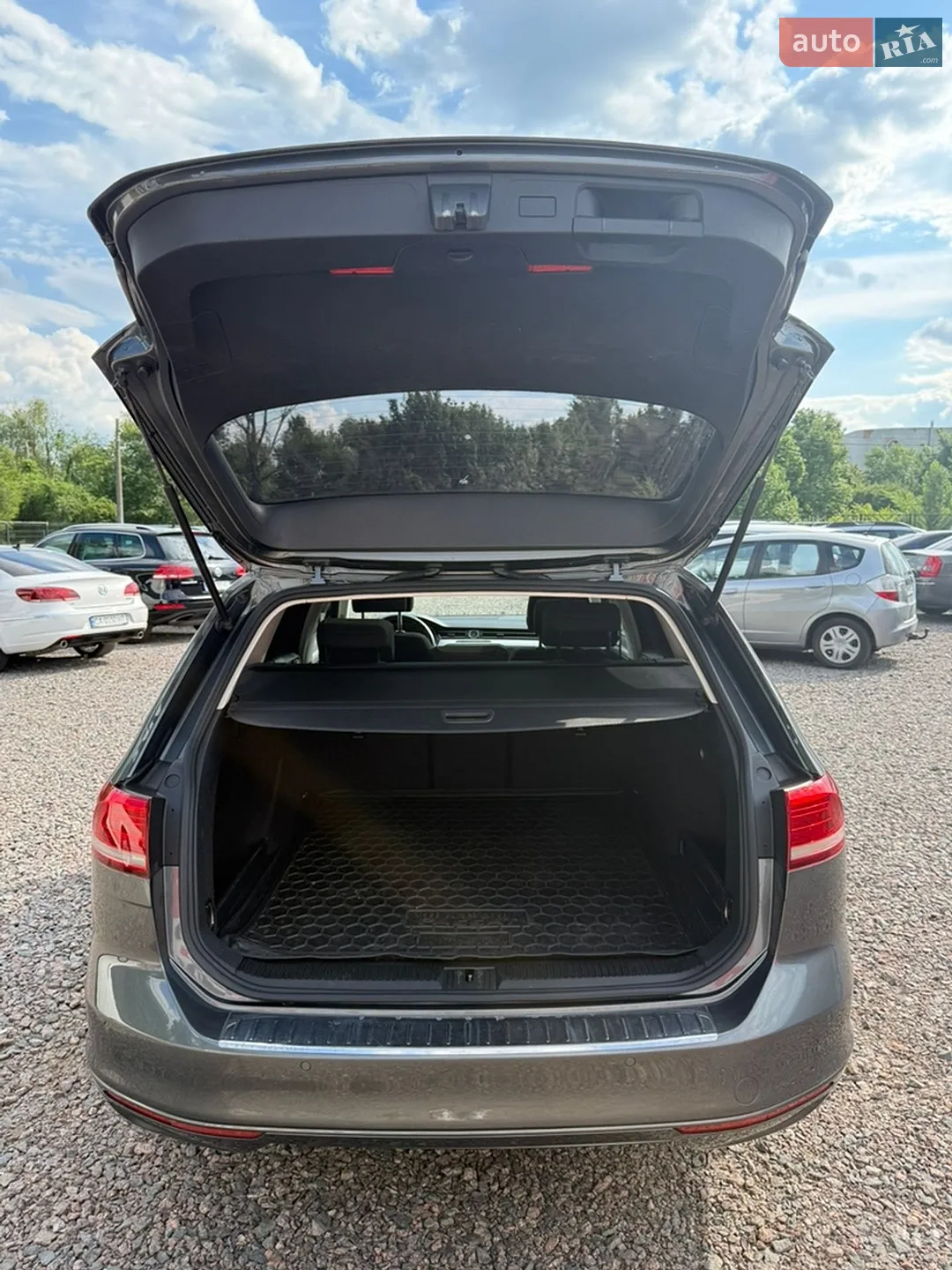 2015 Volkswagen Passat - мініатюра 16