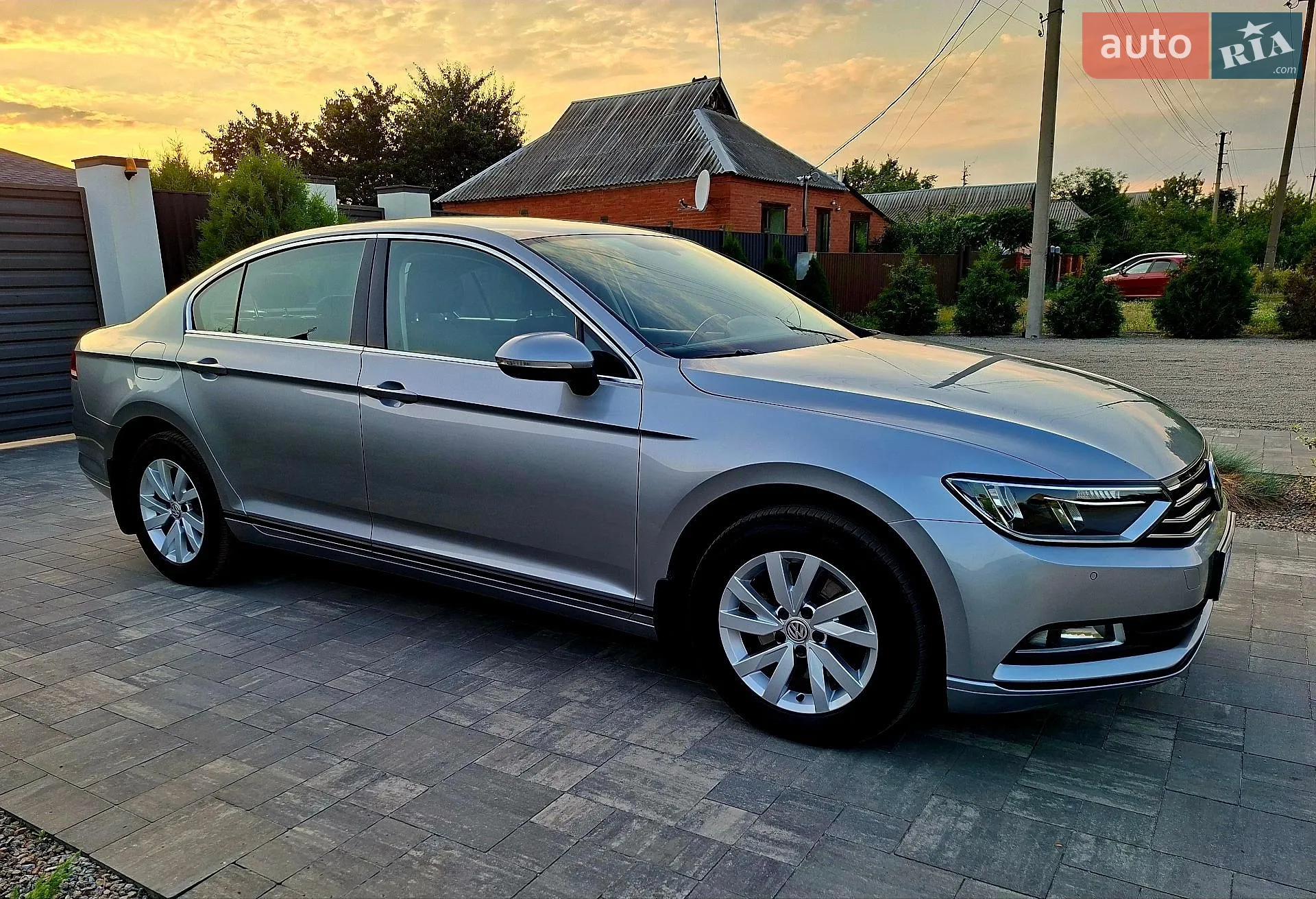 2018 Volkswagen Passat - фото 1