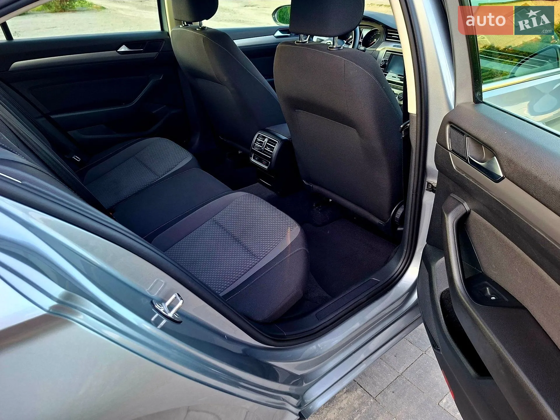 2018 Volkswagen Passat - мініатюра 22