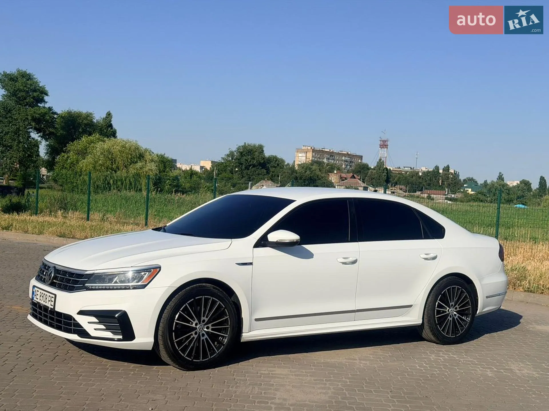 2017 Volkswagen Passat - мініатюра 5