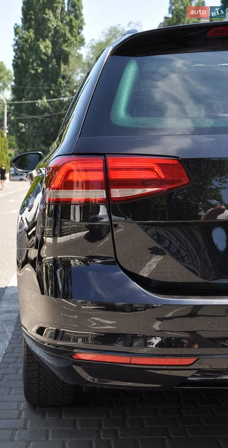 2016 Volkswagen Passat - мініатюра 5