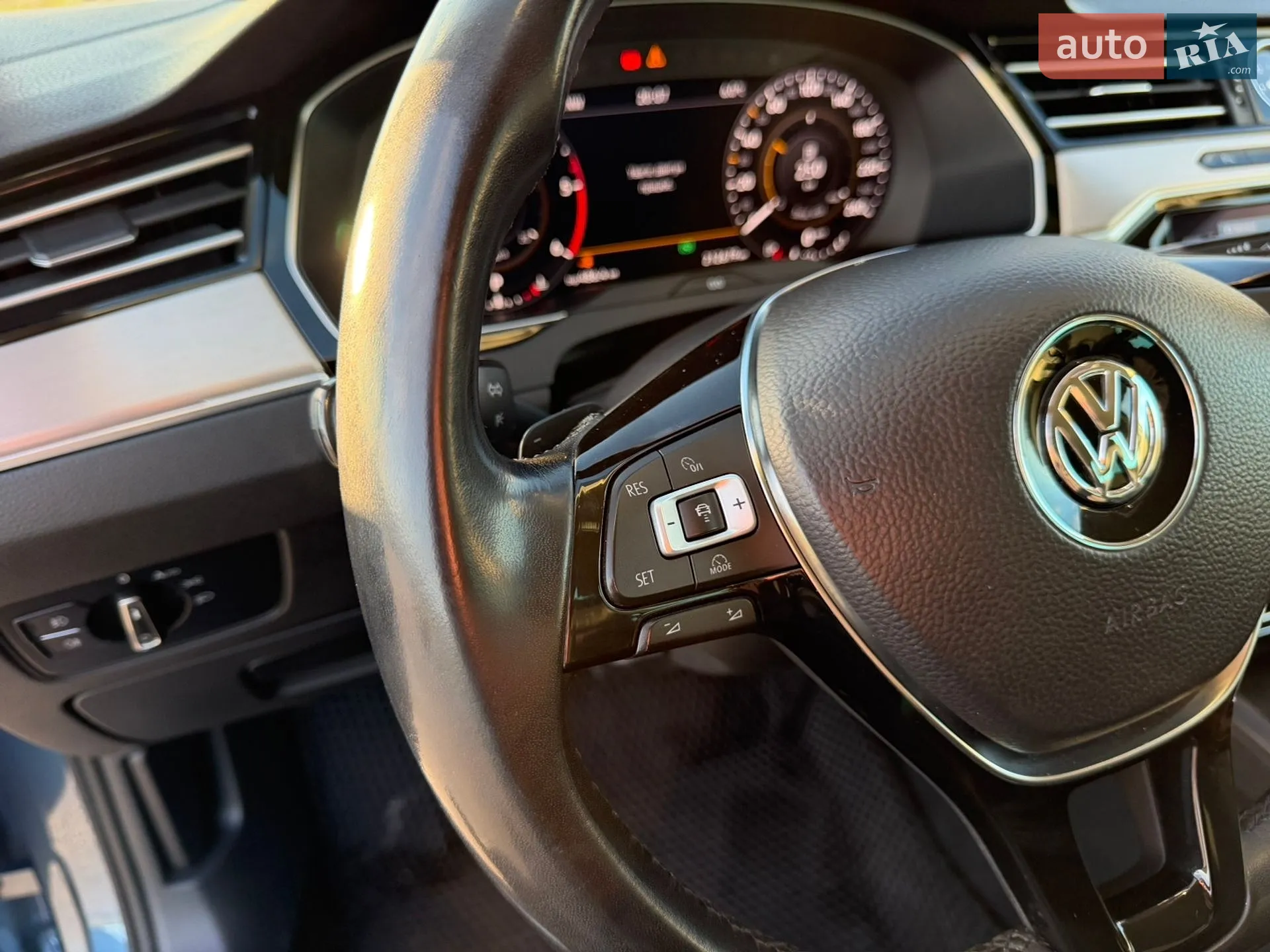 2018 Volkswagen Passat - мініатюра 66