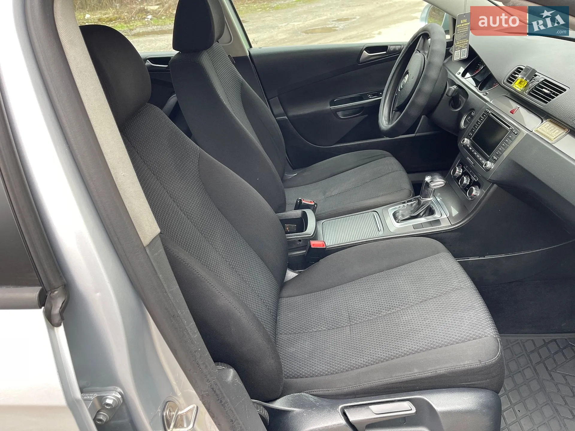 2010 Volkswagen Passat - мініатюра 26