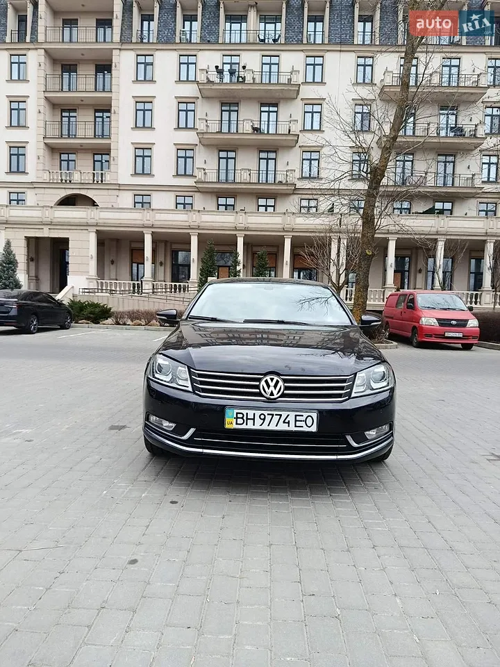 2012 Volkswagen Passat - мініатюра 33