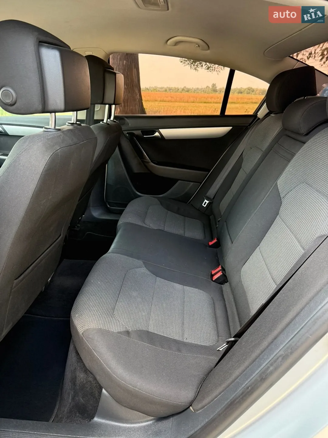 2012 Volkswagen Passat - мініатюра 31
