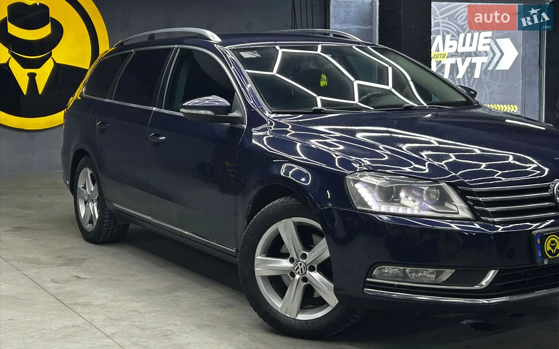 2011 Volkswagen Passat - мініатюра 2