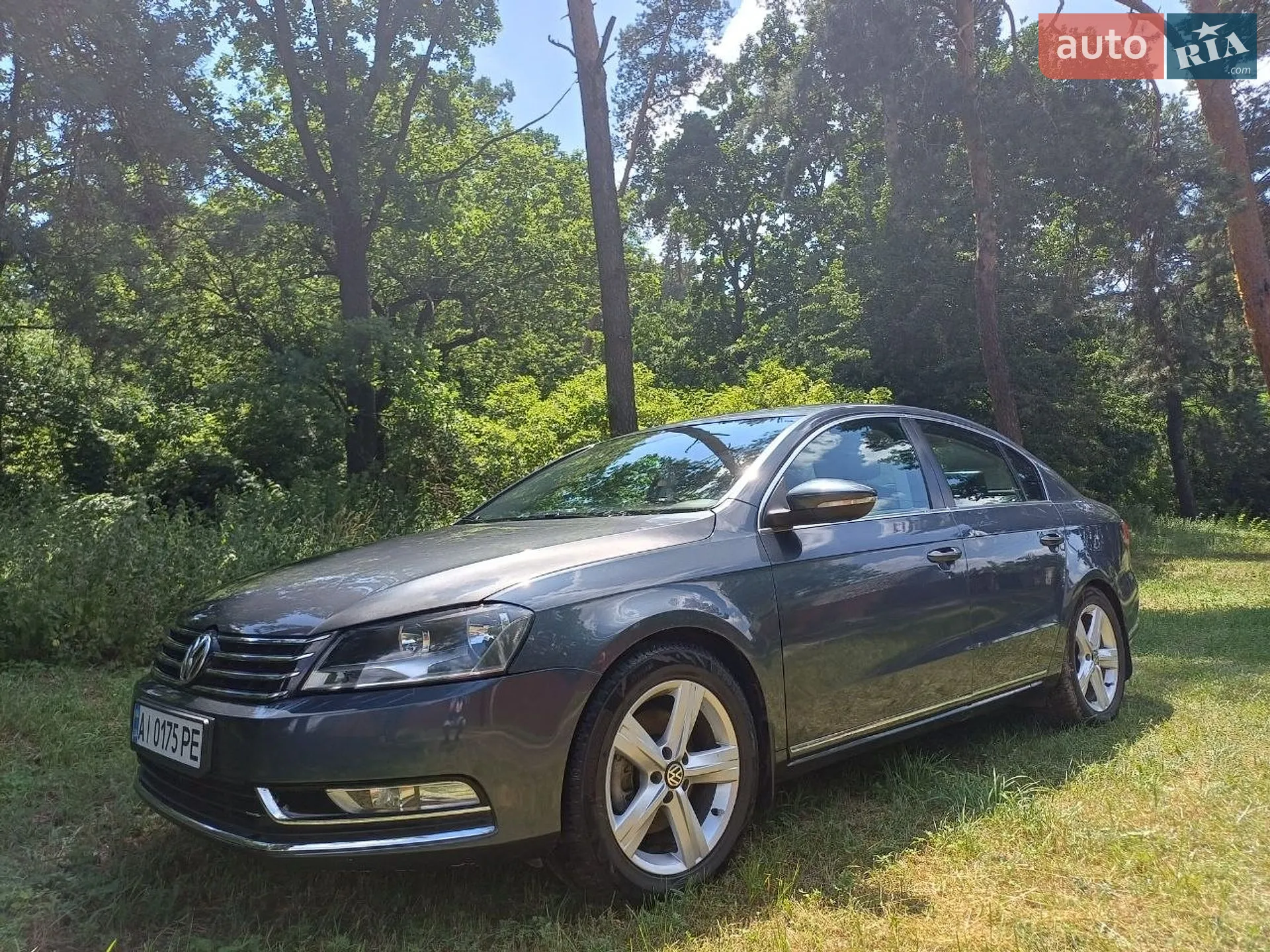 2012 Volkswagen Passat - мініатюра 3