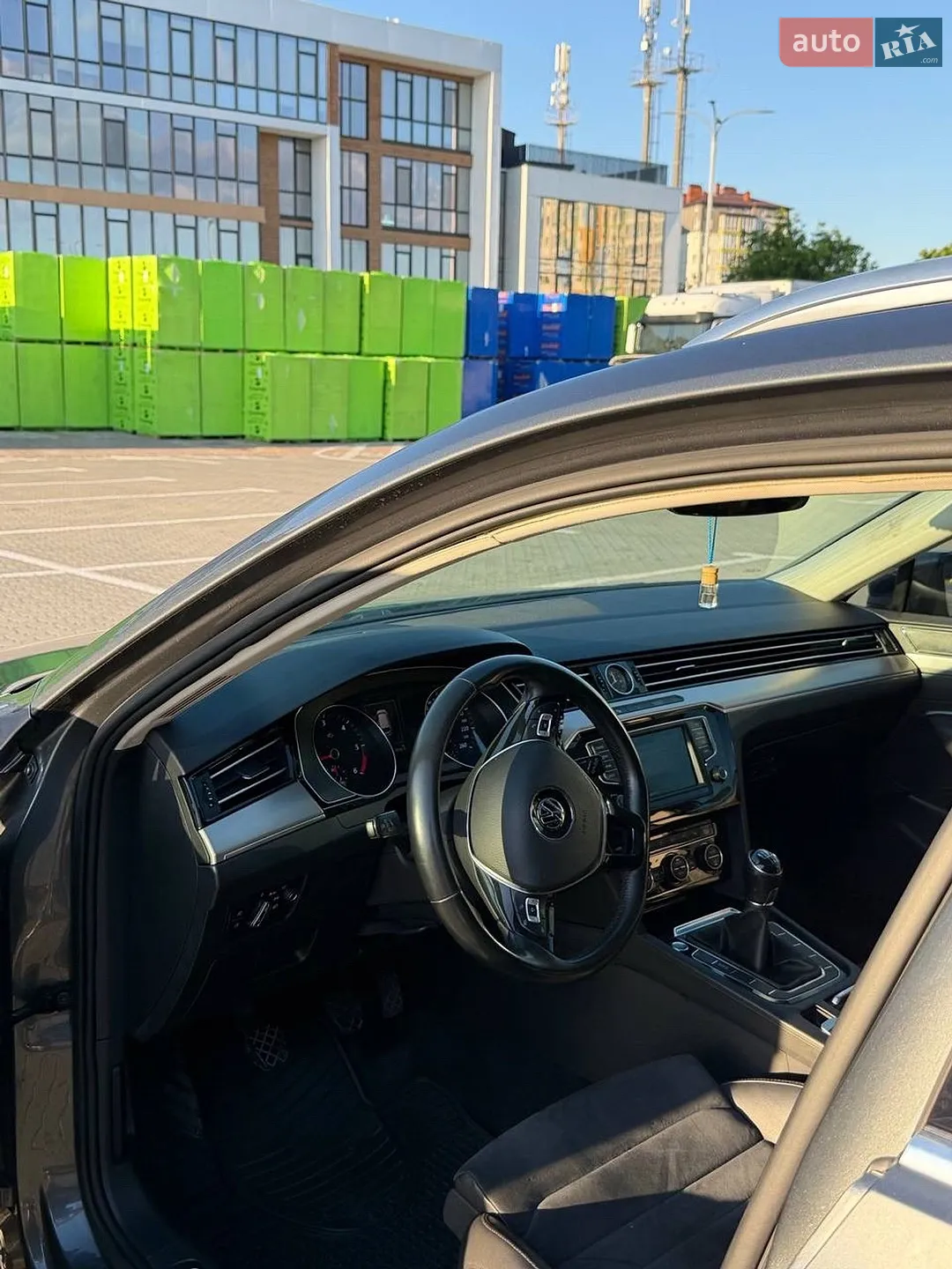 2016 Volkswagen Passat - мініатюра 16